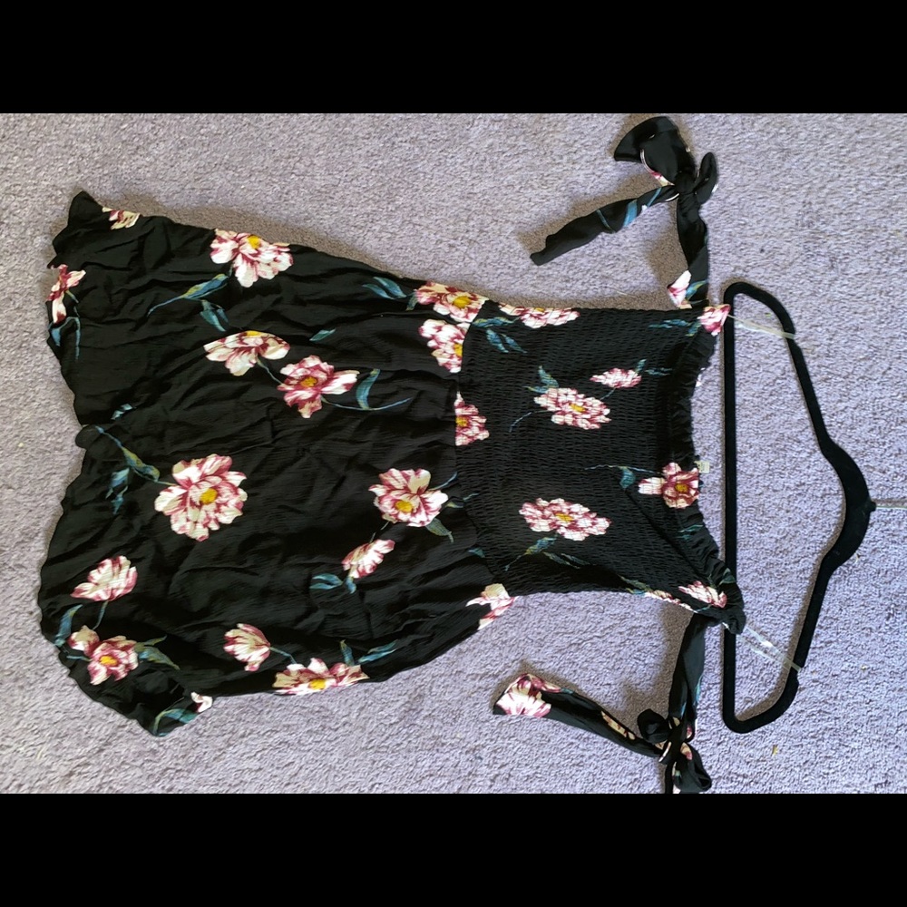 Floral pattern dress